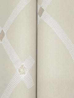 ZA8034-peel-and-stick-wallpaper-detail-closeup